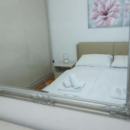 Appartement Rs Two Bedroom *
