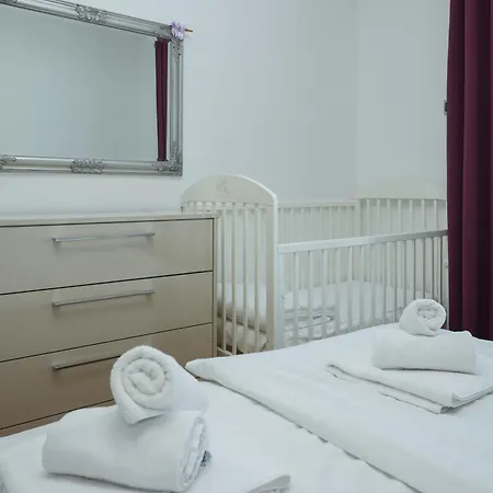 Rs Two Bedroom Appartement Sukošan