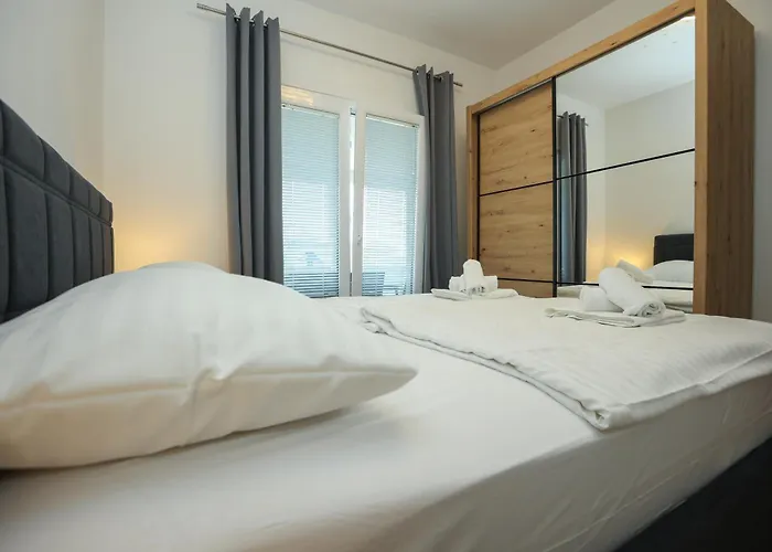 Rs Two Bedroom Διαμέρισμα Sukošan