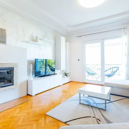 Apartment Rs Two Bedroom Sukosan