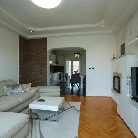 Rs Two Bedroom Sukosan