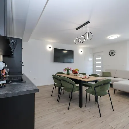 Apartament Rs In Sukošan