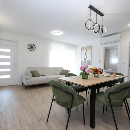 Rs In Apartament Sukošan